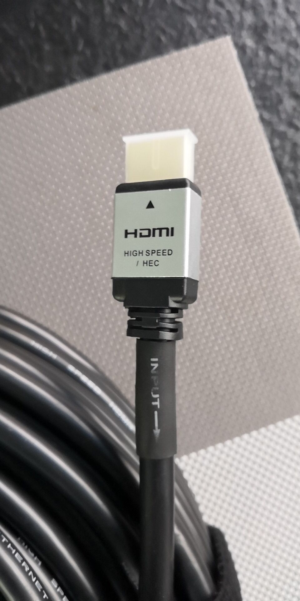 HDMI cable with signal amplified